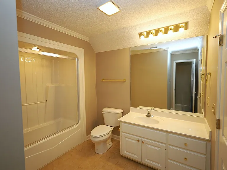 1054 Ridge Rd — Photo 27