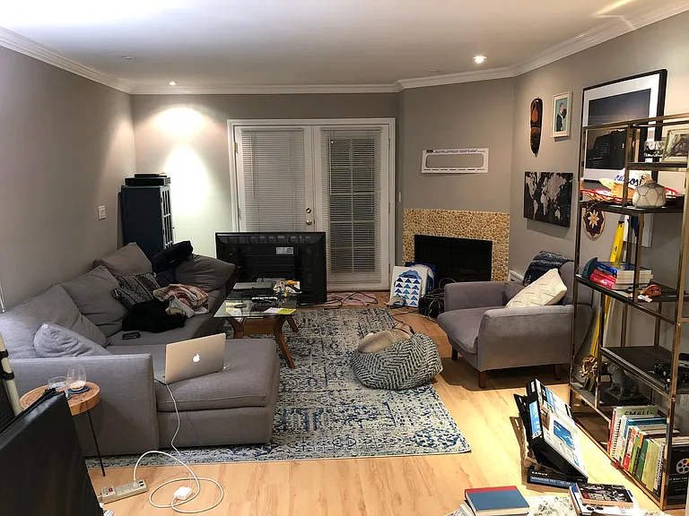 11630 Chenault St #15 — Photo 12