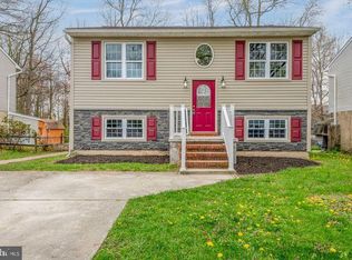 7711 Dover Rd, Glen Burnie, MD 21060