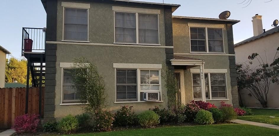 Front of duplex