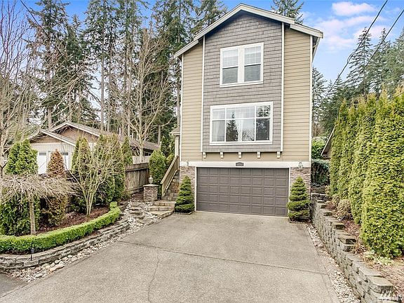 2nd image of 16317 SE 40th St