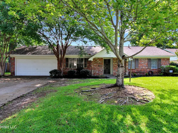 276 Belaire Dr, Pearl, MS 39208