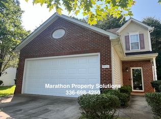 4800 Mystic Oak Dr, Browns Summit, NC 27214