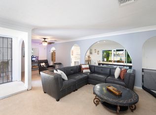 821 NE Town Ter, Jensen Beach, FL 34957