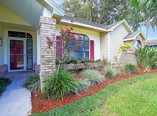 1366 Sutton Place Dr, Palm Harbor, FL 34683