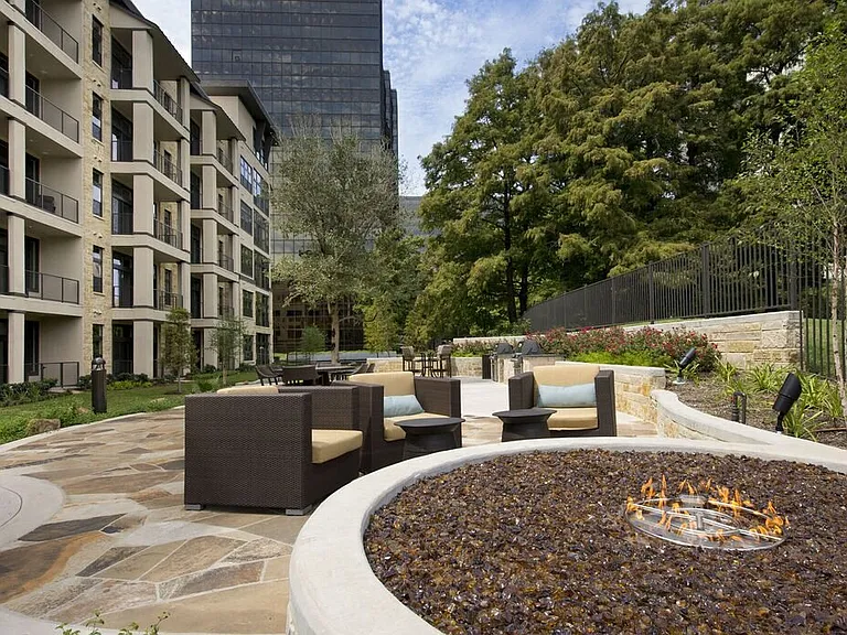 Broadstone Post Oak — Photo 11