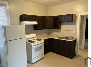 7457 S Champlain Ave #2N, Chicago, IL 60619