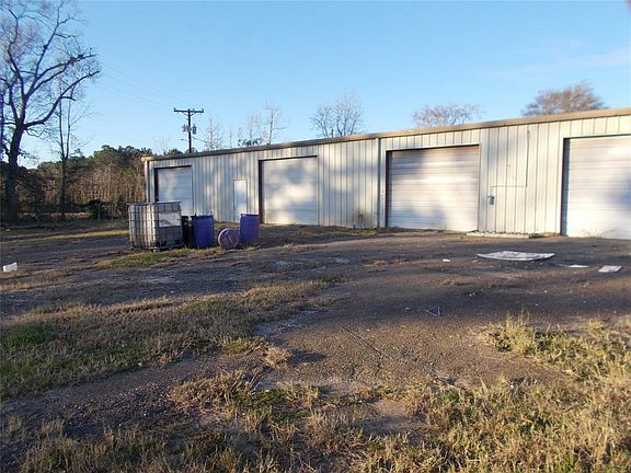 3rd image of 5008 U S Highway 190 E