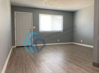 3201 N 41st St #2, Lincoln, NE 68504