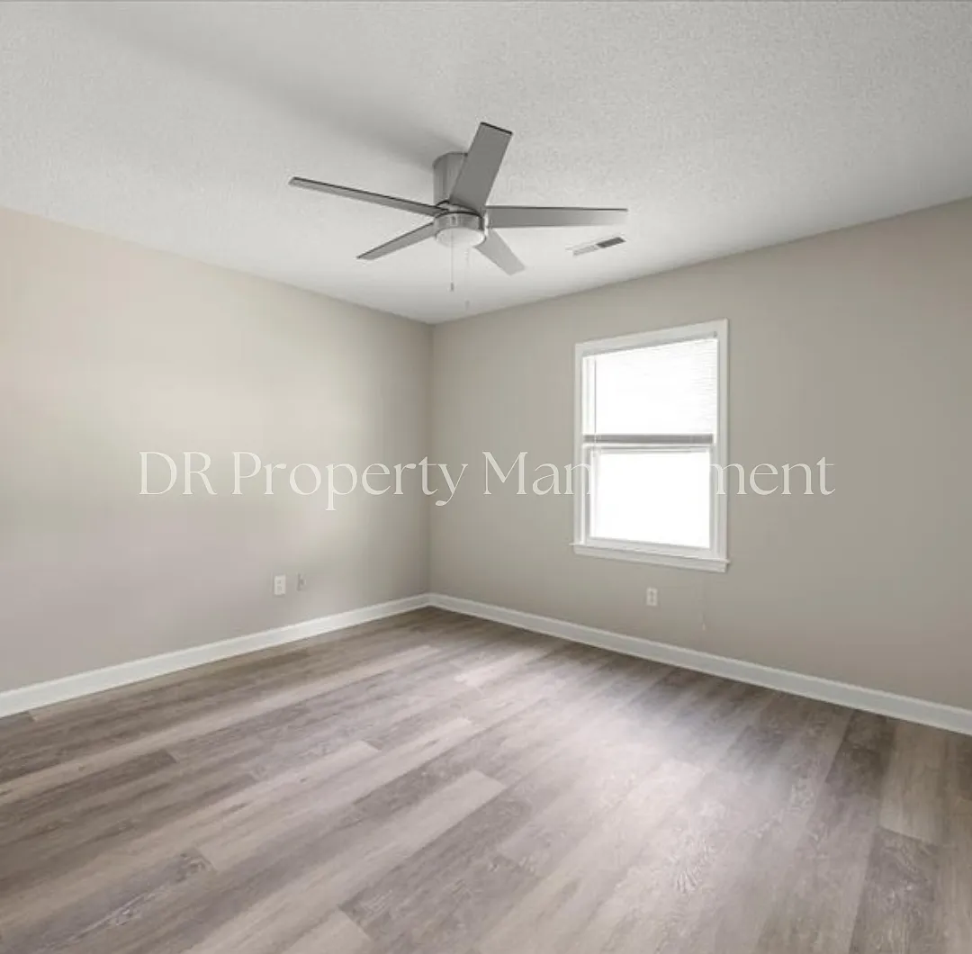 108 Teal Ct — Photo 4
