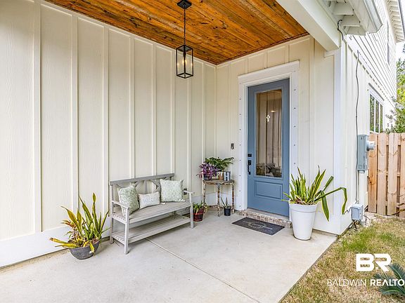 3rd image of 4936 E Cypress Loop