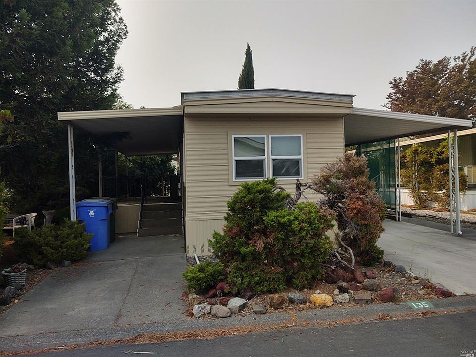 2nd image of 135 Wisteria Dr #125