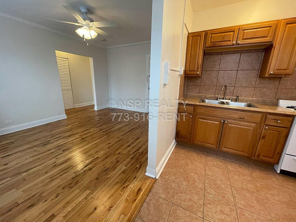 1st image of 1410 W Chase Ave #403