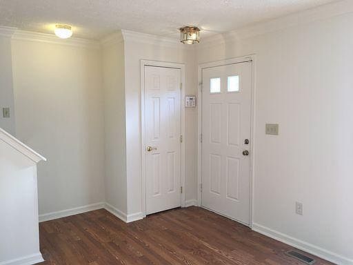 2nd image of 126 Foxchase Dr