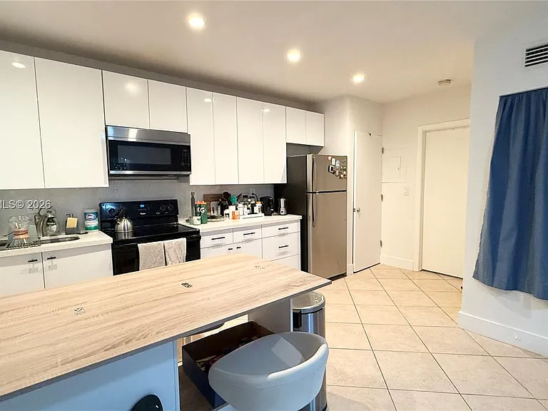1337 Euclid Ave #104 — Photo 7