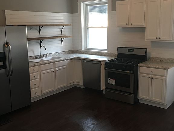 2nd image of 5110 Silver St