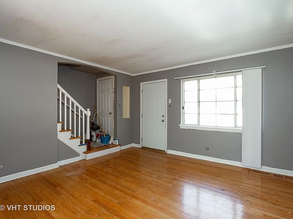 2nd image of 7834 S South Shore Dr Unit 5