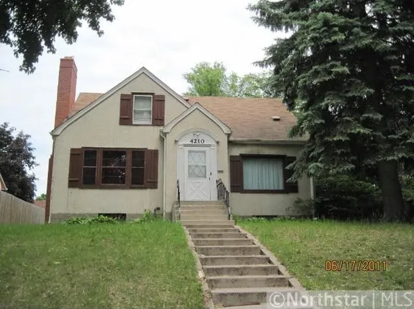 4210 Girard Ave N, Minneapolis, MN 55412