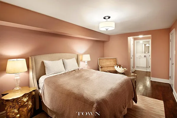 Rented by Town Residential | media 16