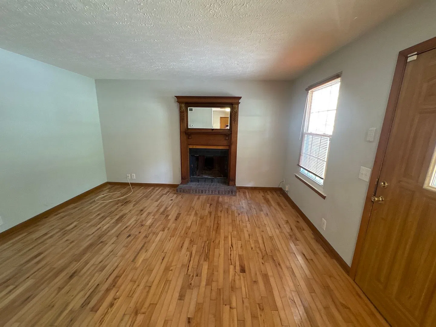 For Rent: 2 Bedroom | 1 Bath Duplex in South Nashville — Photo 3