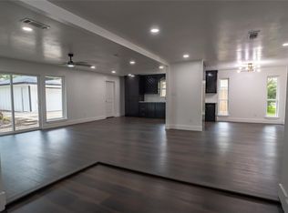 5446 Loch Lomond Dr, Houston, TX 77096