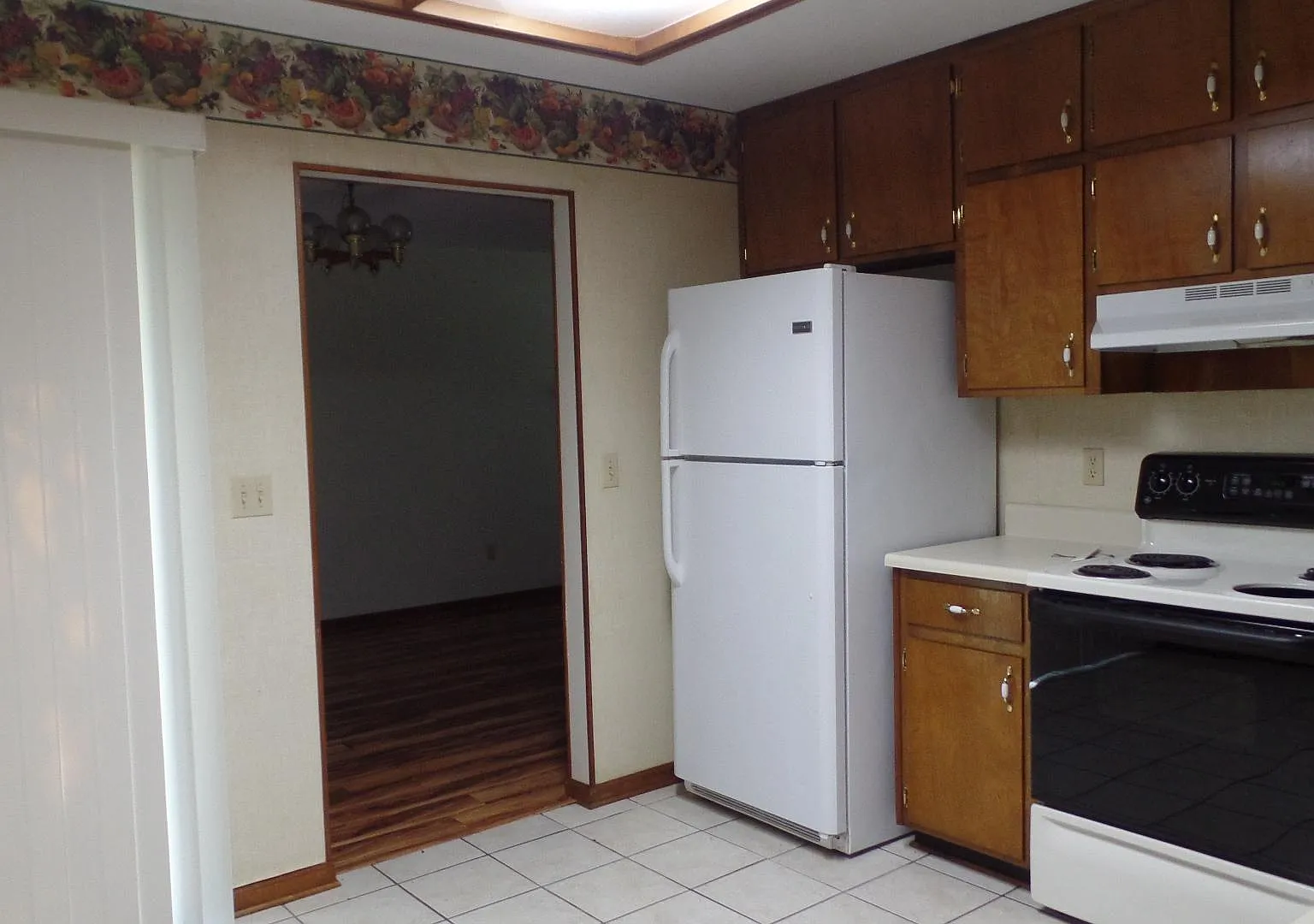 3 bed, 1397 sqft, $2,000 — Photo 3