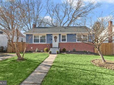 5903 Natasha Dr, College Park, MD, 20740
