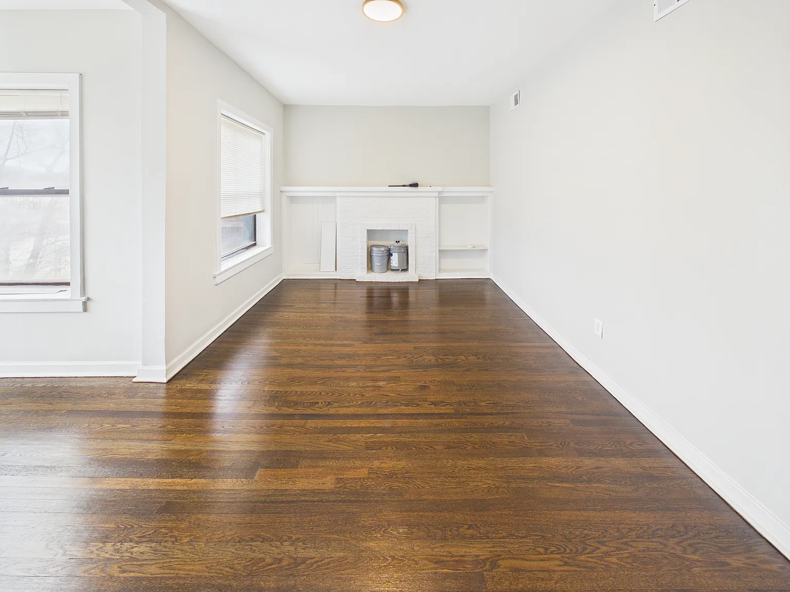 3 bed, 1135 sqft, $1,795 — Photo 4