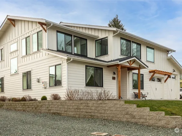 819 37th Street, Anacortes, WA 98221