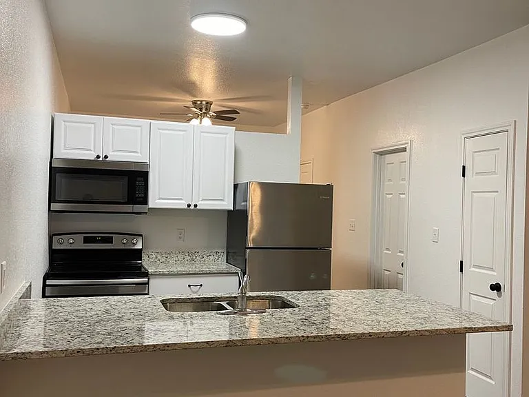 820 Alexander Rd — Photo 3