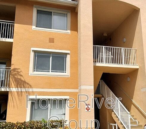 2nd image of 241 SW Palm Dr APT 103