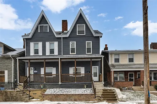 1841 Chislett St Photo 1