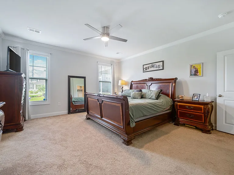 1339 Bermuda Grass Dr — Photo 4