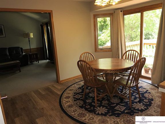 4th image of 6033 S 156th Cir
