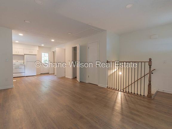 3rd image of 3731 Monte Vista Dr #B