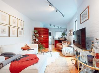 313 W 17th St APT 2E, New York, NY 10011
