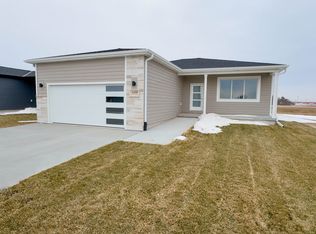 3409 X Ave, Kearney, NE 68847