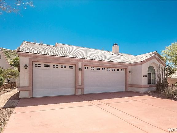 2nd image of 2892 Desert Trail Dr