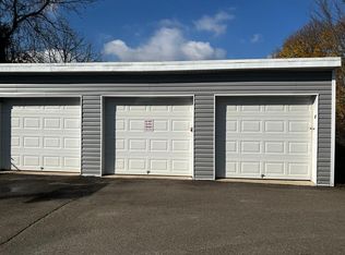 105 N Turnpike Rd APT 5-1, Dalton, PA 18414