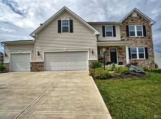 1821 Spring Meadows Dr, Xenia, OH 45385