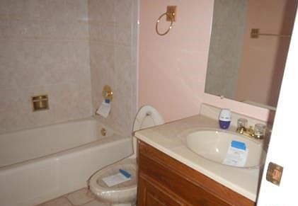 5th image of 19705 Crescent Ave #5