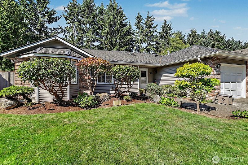 2nd image of 12324 43 Drive SE