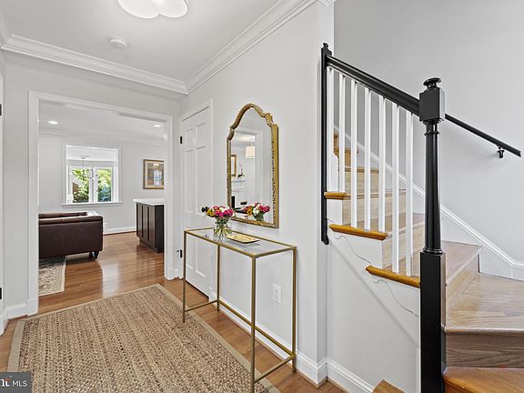 5th image of 7806 Fulbright Ct