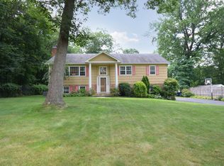 7 Orchard Hill Rd, Norwalk, CT 06851