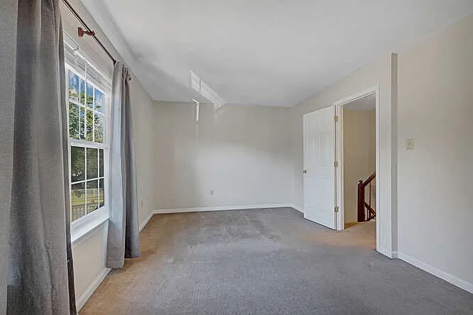 512 Crossbridge Dr — Photo 17