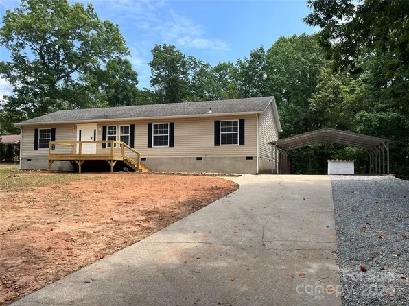 802 Deer Park Rd, Nebo, NC 28761
