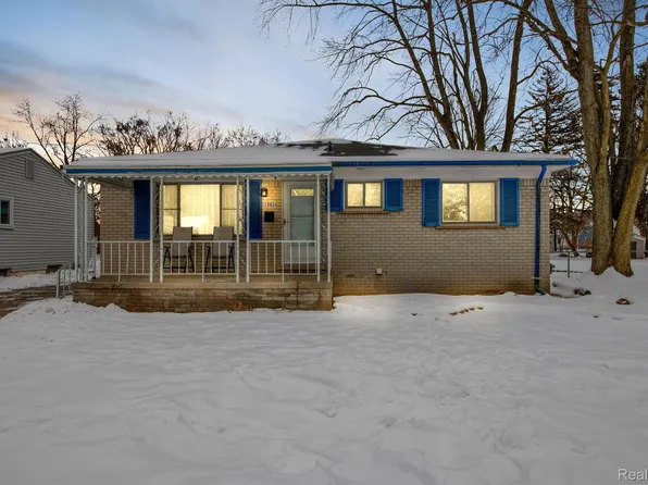 15026 Garden St, Livonia, MI 48154