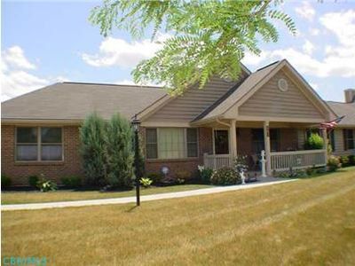 563 Richmond Dr, Pataskala, OH, 43062