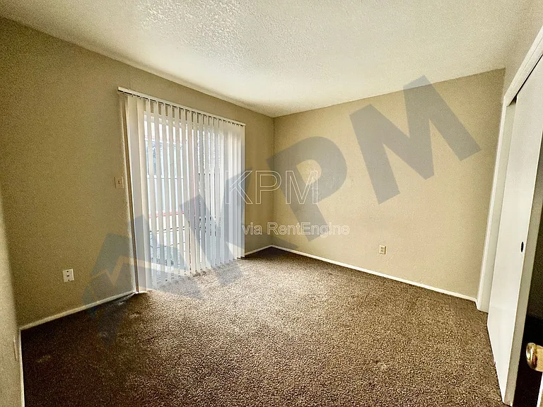 7203 Kelley Dr — Photo 14