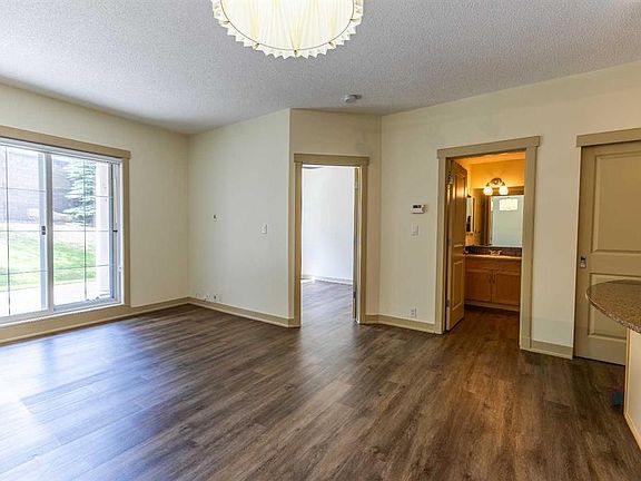 2nd image of 5605 W Henwood St SW #1308